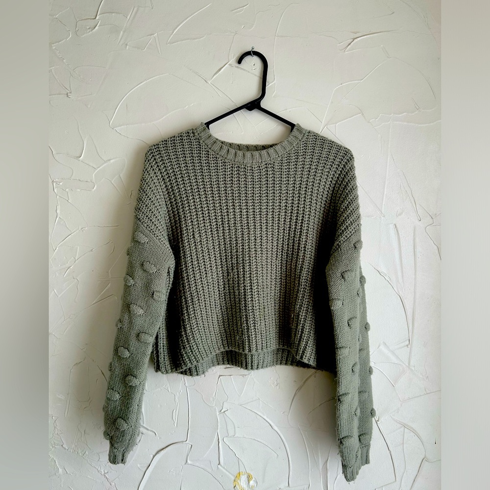 Small Vintage Sage Green Bubble-Sleeves Sweater